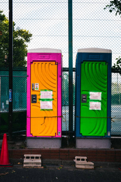 Best Porta potty rental near me  in Raytown, MO